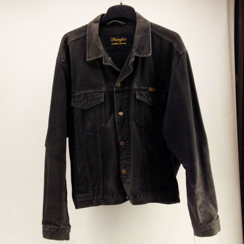 COPY - Wrangler - Well-Loved Denim Jacket - Black - Large